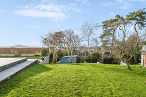 Photo 28- click for photo gallery